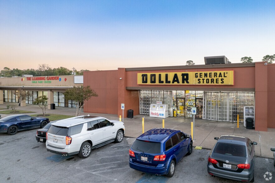 6600-6924 Antoine Dr, Houston, TX à louer - Photo du bâtiment - Image 3 de 12