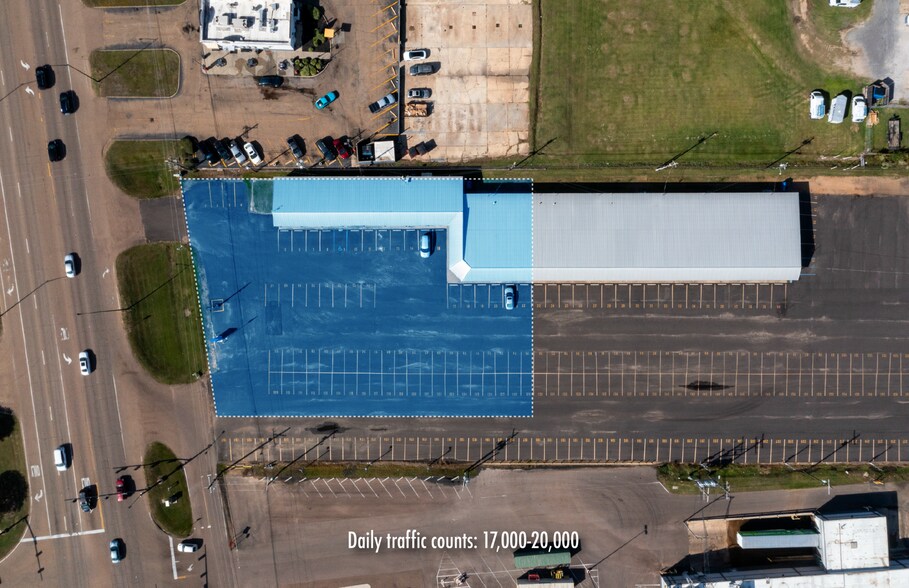 3064 US-80, Pearl, MS à vendre - Photo du bâtiment - Image 2 de 3