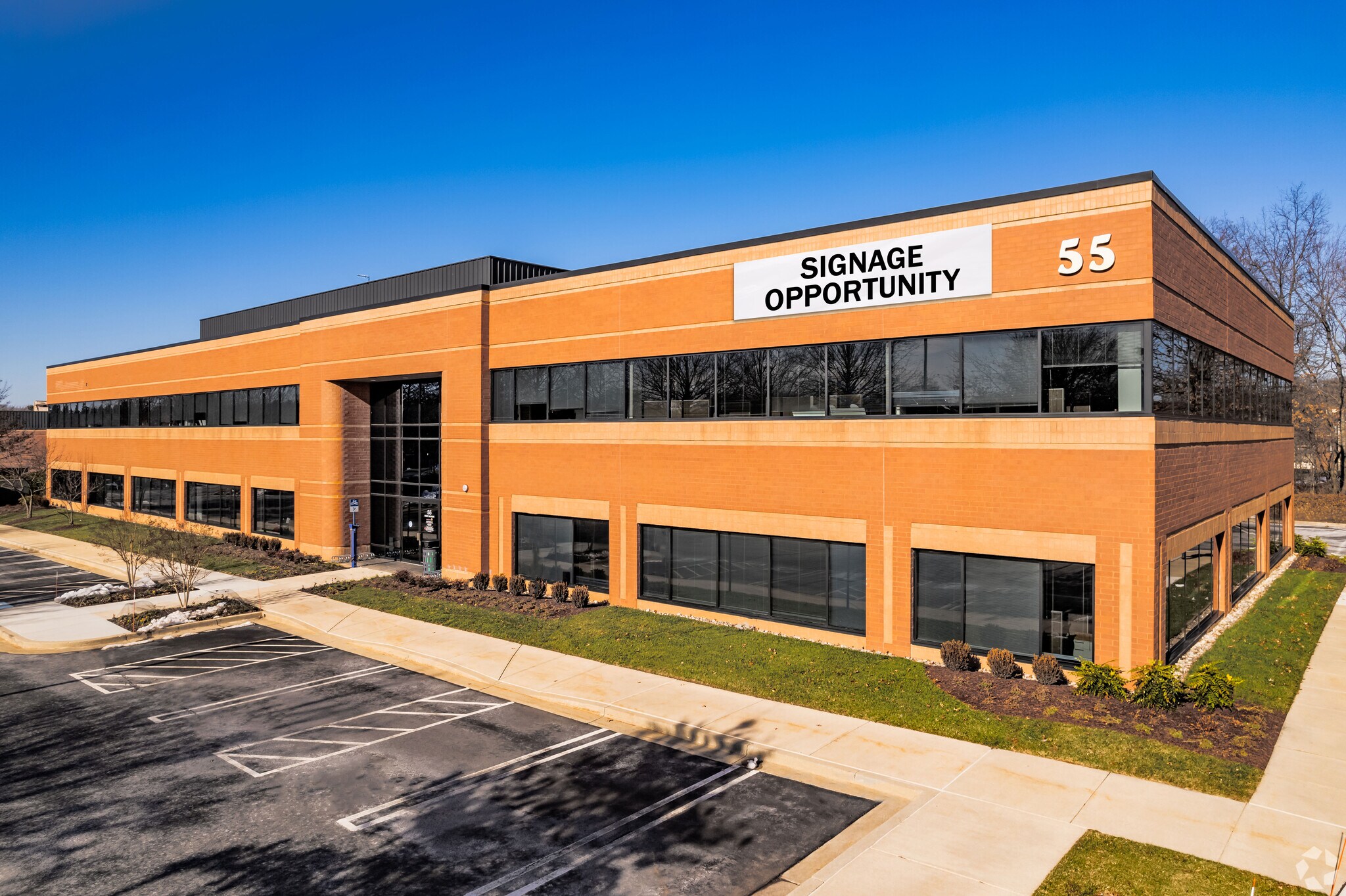 55 W Watkins Mill Rd, Gaithersburg, MD à louer Photo du bâtiment- Image 1 de 6