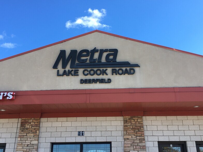 747 Lake Cook Rd, Deerfield, IL à louer - Autre - Image 2 de 9