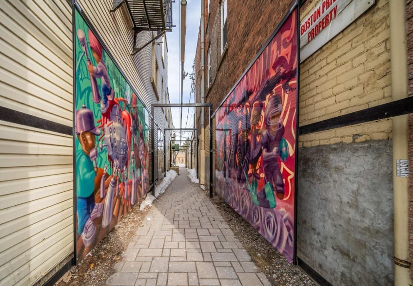 138 King St E, Gananoque, ON for lease - Building Photo - Image 3 of 5