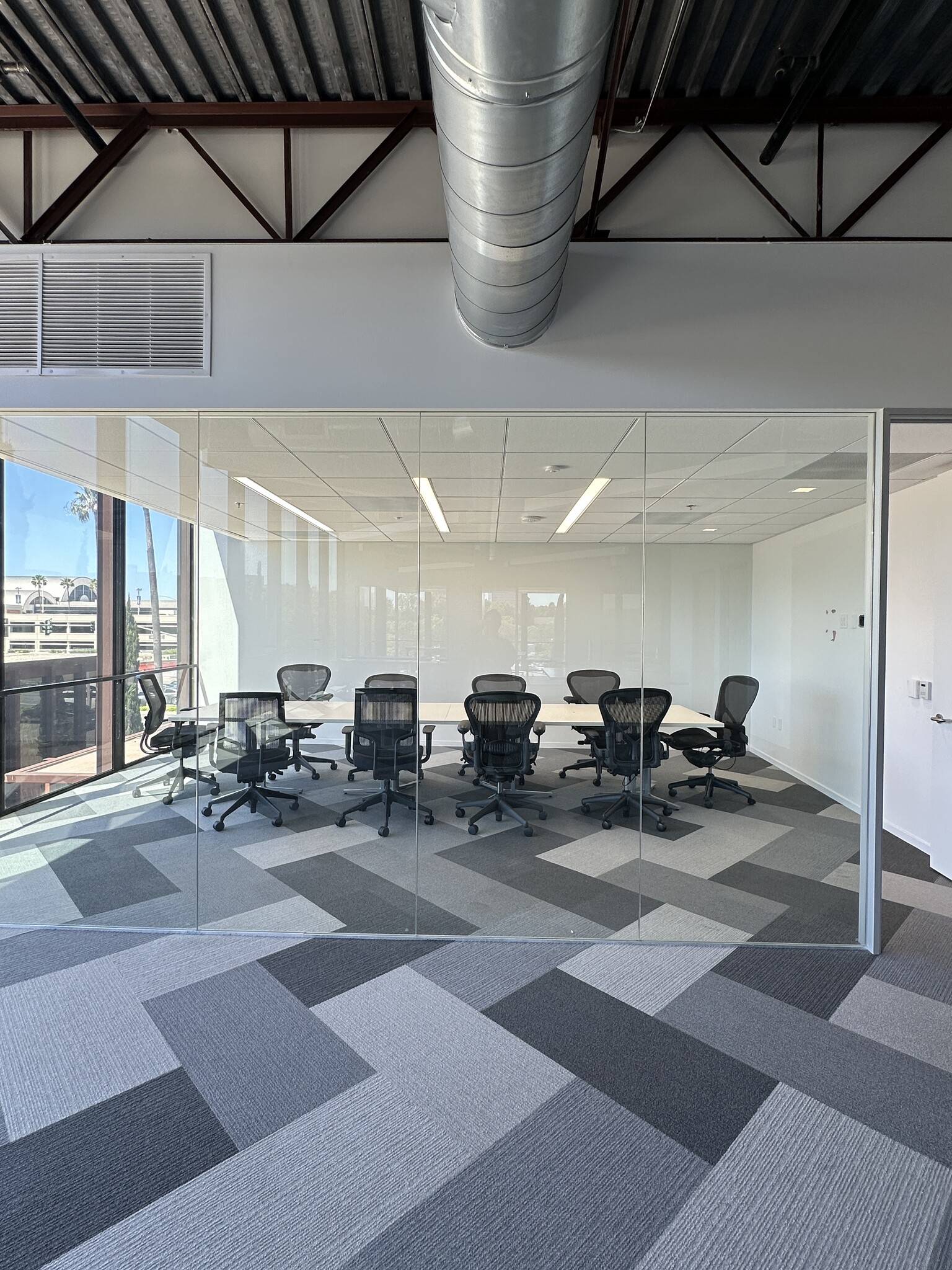 18600 MacArthur Blvd, Irvine, CA for lease Interior Photo- Image 1 of 7