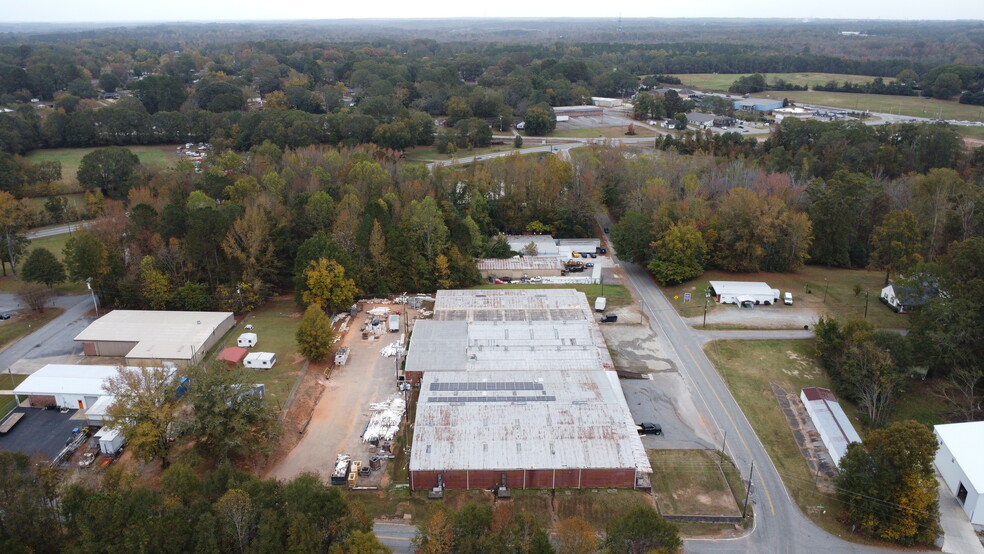 401 Crowther Dr, Anderson, SC for sale - Building Photo - Image 3 of 3