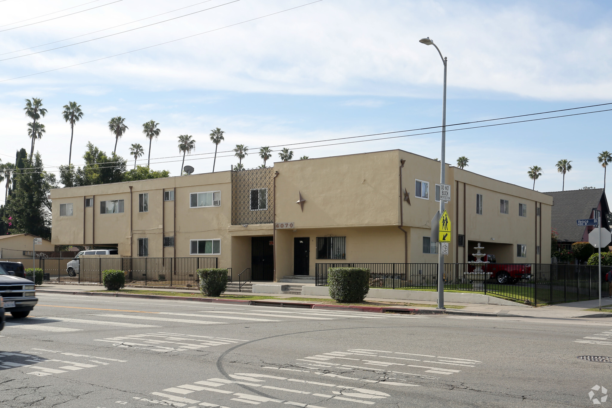 4070 Venice Blvd, Los Angeles, CA à vendre Photo principale- Image 1 de 1