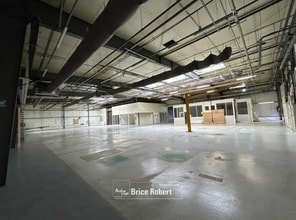 4 Rue Jean Perrin, Chassieu à louer Photo intérieure- Image 2 de 3