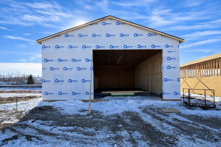 367 Riverwood dr, Burlington, ND for sale - Building Photo - Image 1 of 16