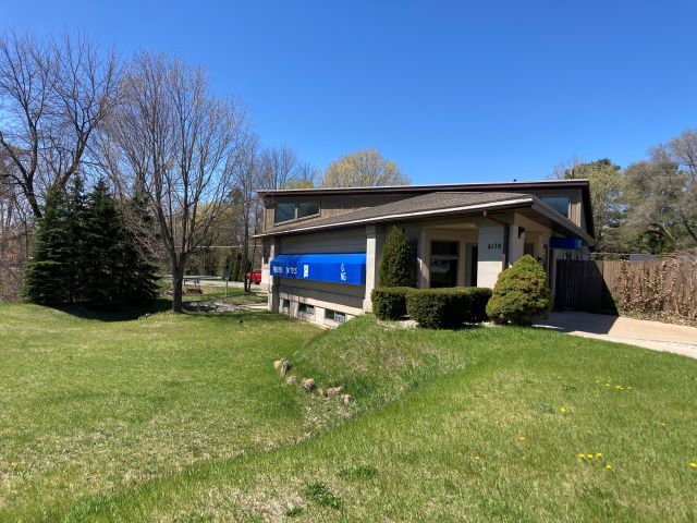 6170 N US 31 Hwy, Williamsburg, MI for lease Building Photo- Image 1 of 6