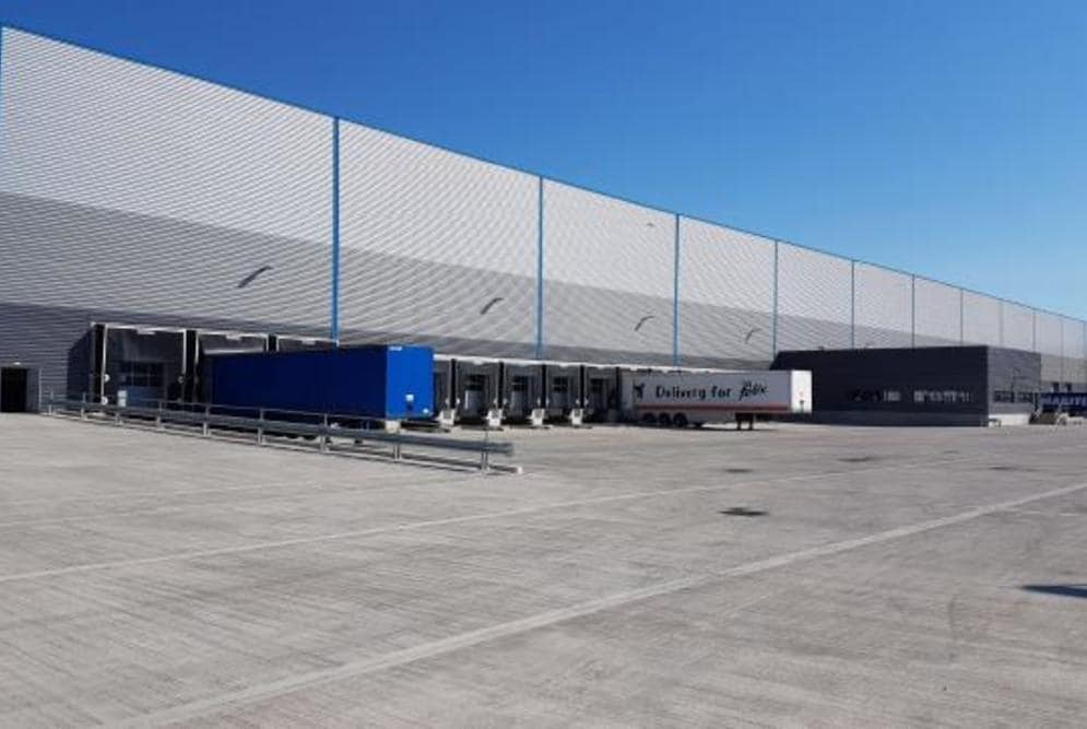 Beveridge Ln, Coalville for lease Building Photo- Image 1 of 3