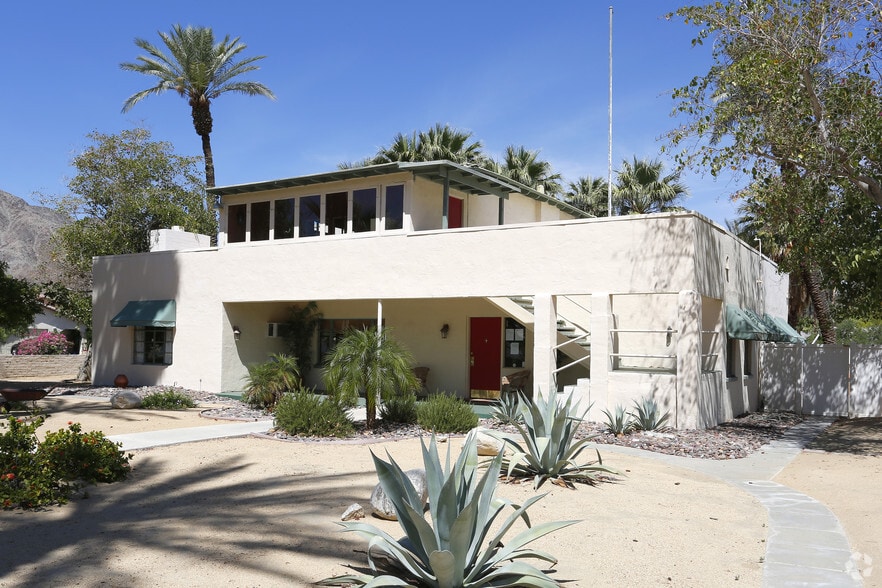 51650 Avenida Bermudas, La Quinta, CA à louer - Photo du bâtiment - Image 3 de 15