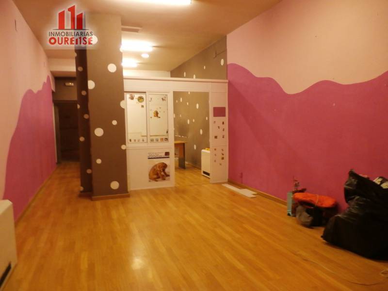 Retail in Ourense, Orense for sale Building Photo- Image 1 of 8