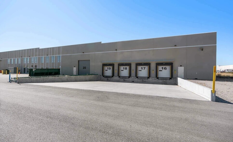 6301 Doug Andrus, Idaho Falls, ID à louer - Photo du bâtiment - Image 3 de 11