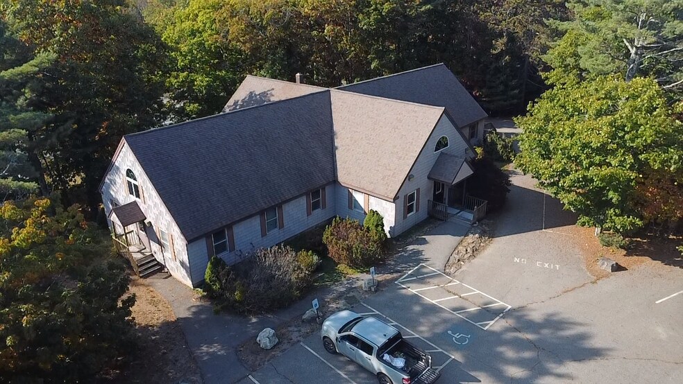 6 Madelyn Ln, Rockport, ME à vendre - Photo du bâtiment - Image 2 de 7