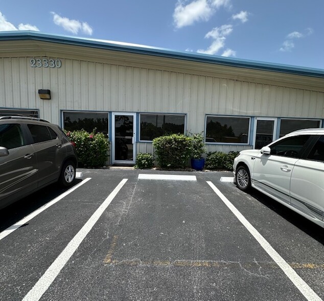 23330 Harborview Rd, Port Charlotte, FL for sale - Building Photo - Image 2 of 63