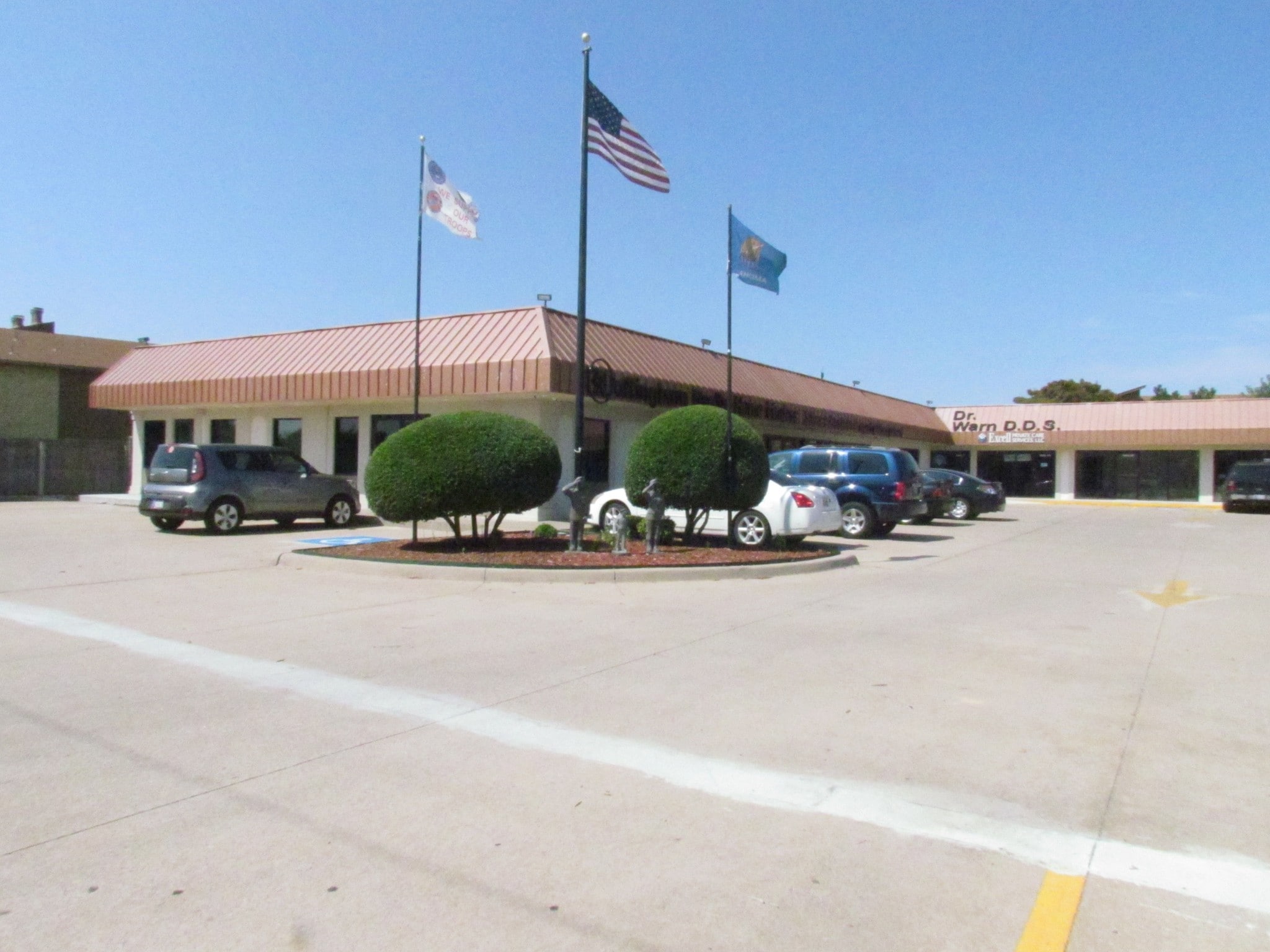 502 NW Sheridan Rd, Lawton, OK à louer Photo du bâtiment- Image 1 de 5