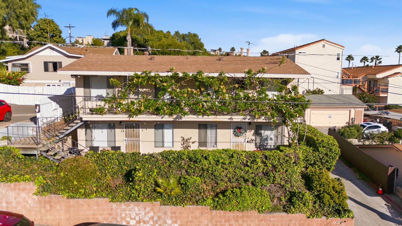 5707 Mildred St, San Diego, CA à vendre Photo du bâtiment- Image 1 de 30