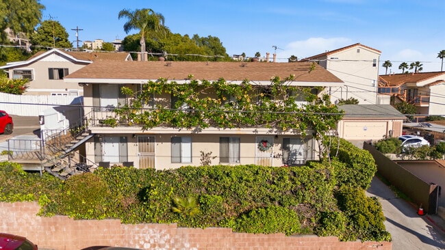 Plus de détails pour 5707 Mildred St, San Diego, CA - Multi-résidentiel à vendre