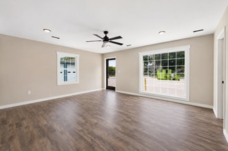 3102 Oaks Rd, New Bern, NC for lease Interior Photo- Image 1 of 7