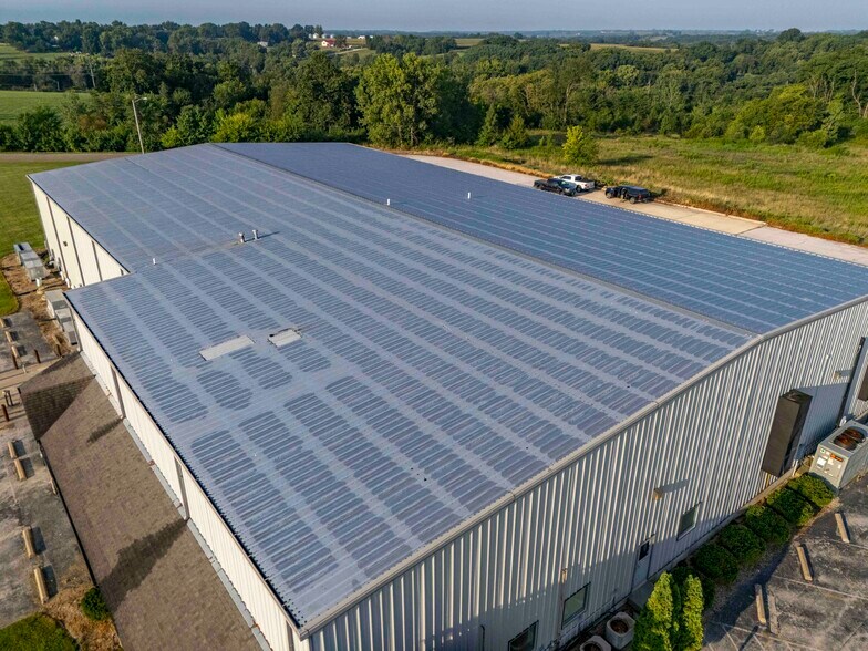 1 Rooster Way, Barry, IL à vendre - Photo du bâtiment - Image 2 de 71