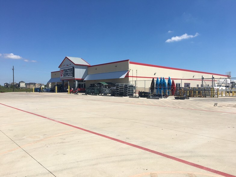 1650 Highway 365, Port Arthur, TX à vendre - Photo du bâtiment - Image 3 de 10