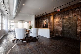 210 Court Ave, Des Moines, IA à louer Photo intérieure- Image 1 de 8