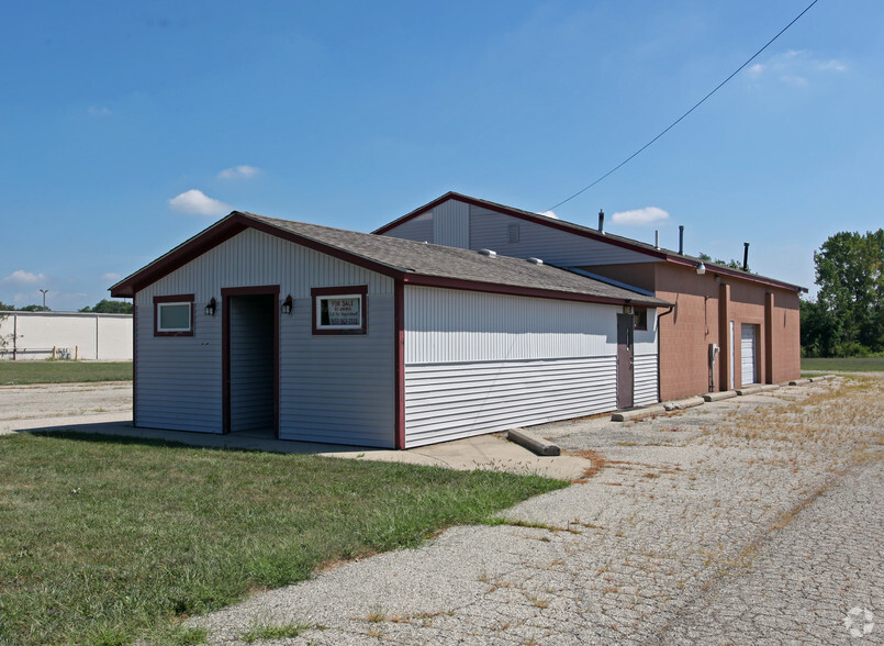 170 S Clayton Rd, New Lebanon, OH à vendre - Photo principale - Image 1 de 1