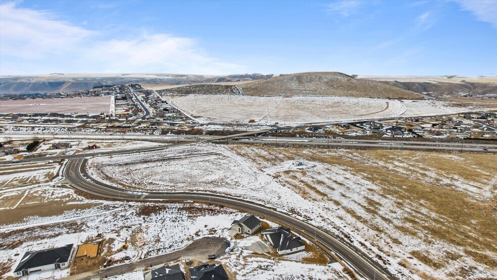 3051 Southgate way, Richland, WA à vendre - Photo du bâtiment - Image 2 de 8