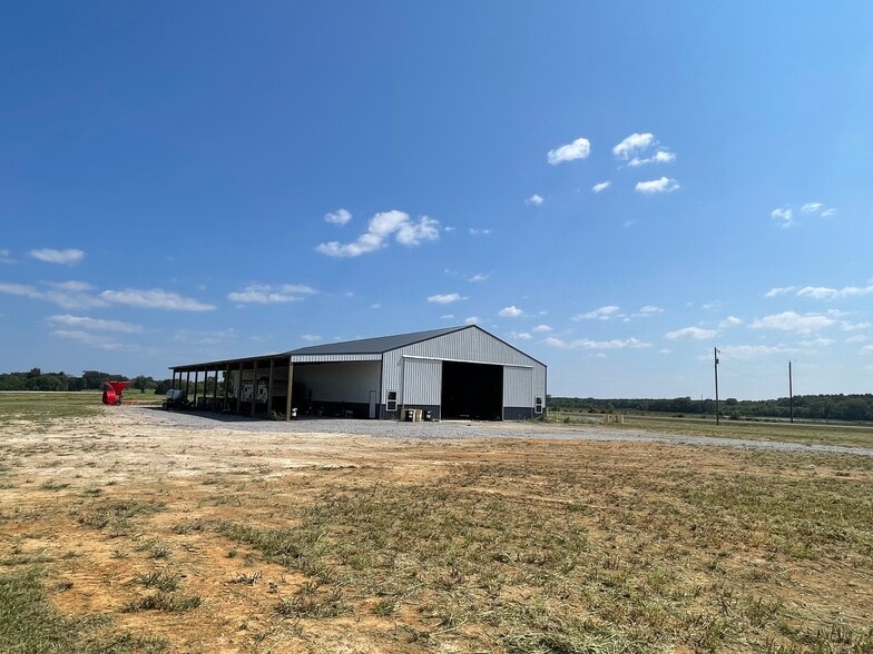 17192 Co 21 rd, Marion Junction, AL à vendre - Photo du bâtiment - Image 3 de 16