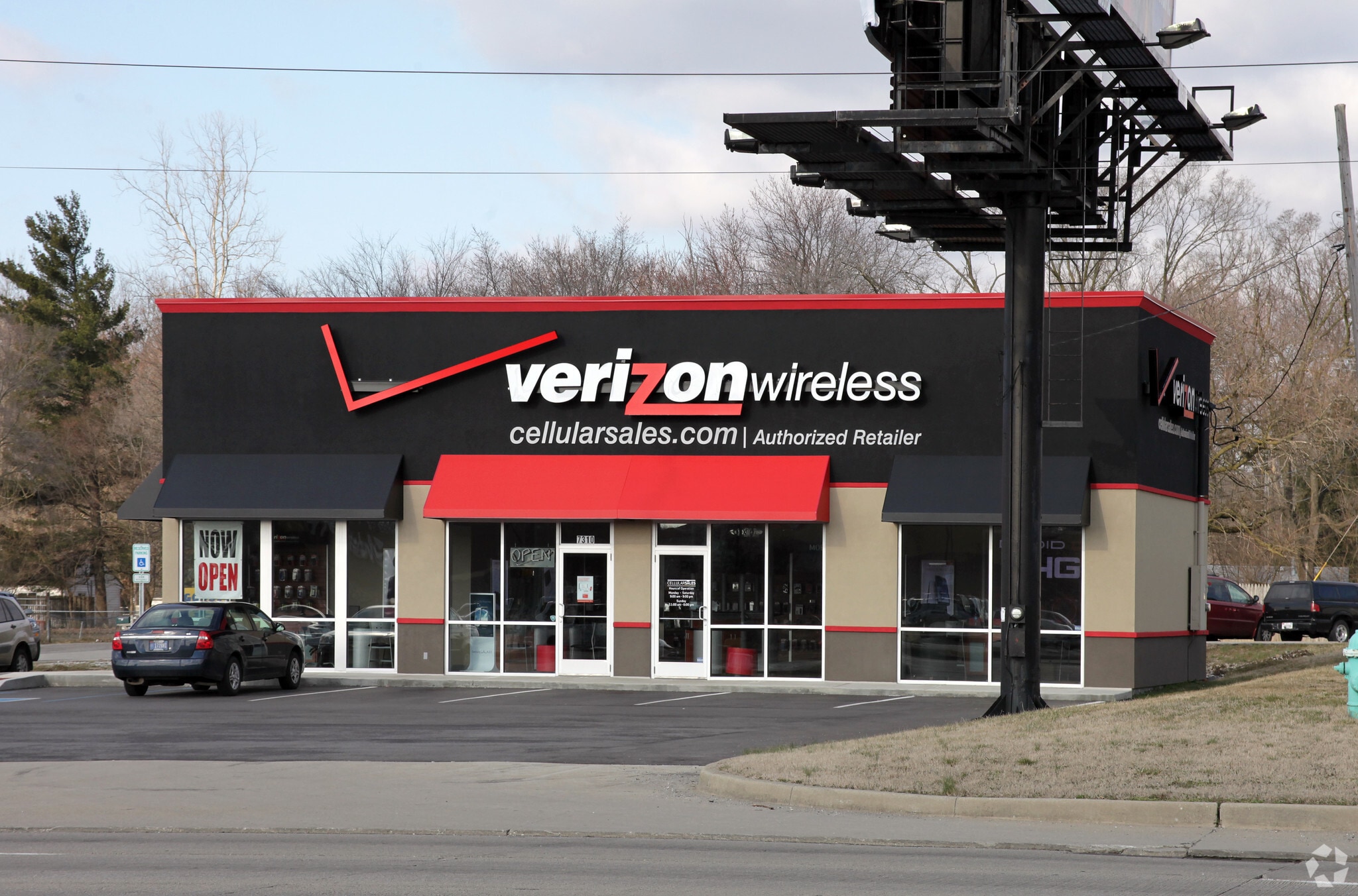 7310 N Keystone Ave, Indianapolis, IN for lease Primary Photo- Image 1 of 5