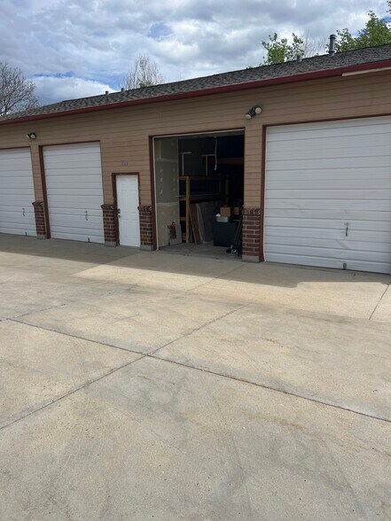 812 W Baseline Rd, Lafayette, CO à louer - Photo du bâtiment - Image 2 de 4