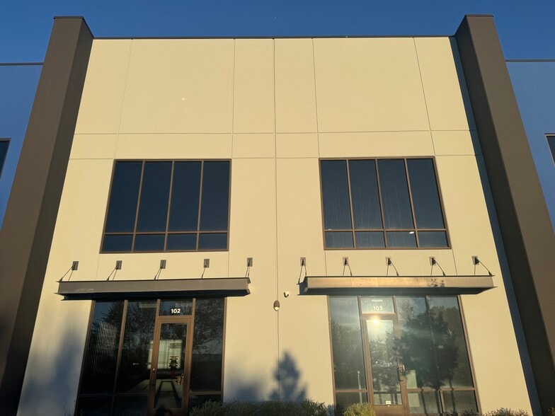 1750 W 1156 N, Springville, UT for lease - Building Photo - Image 2 of 9