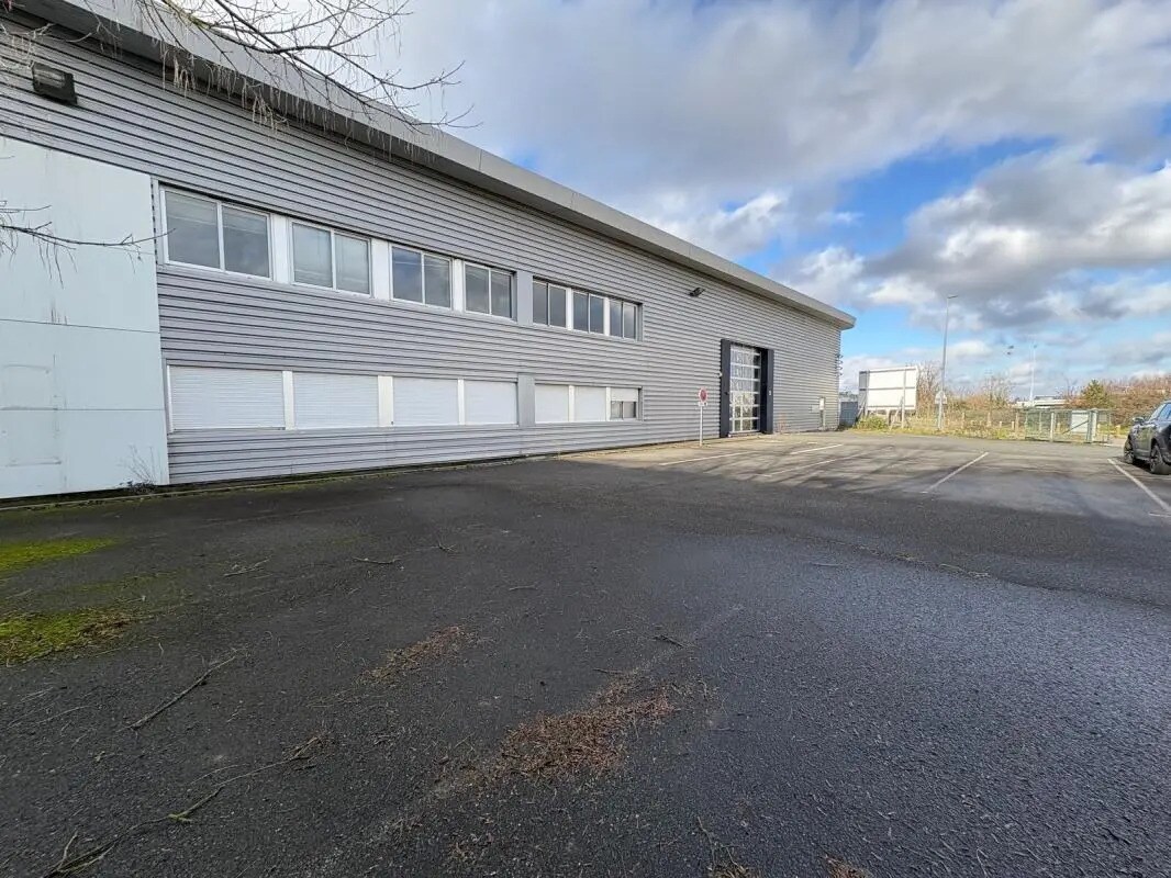 Bureau dans Bouguenais à louer Photo du bâtiment- Image 1 de 21