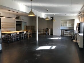 3504-3506 Ash St, Baltimore, MD for lease Interior Photo- Image 2 of 3