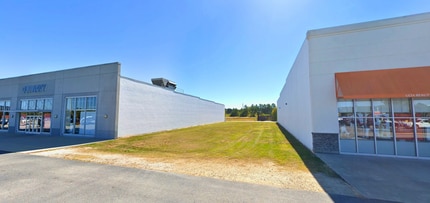 515 Bypass 72 NW, Greenwood, SC for lease Interior Photo- Image 1 of 2