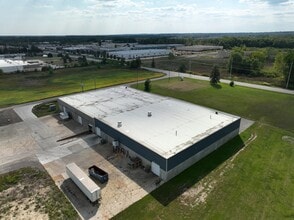 15211 Laethem Dr, Armada, MI for lease Interior Photo- Image 2 of 6