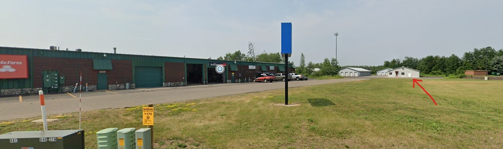 15237 Edgewood Dr, Brainerd, MN for lease - Primary Photo - Image 1 of 9