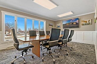 5300 Green Bay Rd, Kenosha, WI à louer Photo intérieure- Image 2 de 8