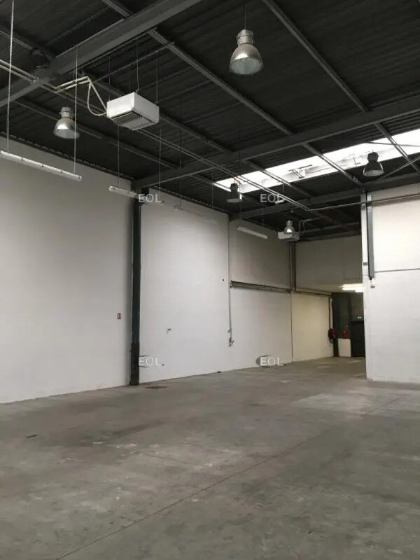 Flex in Aubervilliers for lease Interior Photo- Image 1 of 7