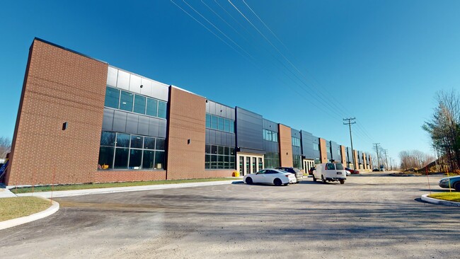 More details for 100 Boul Jean-Baptiste-Rolland O, Saint-jerome, QC - Industrial for Lease