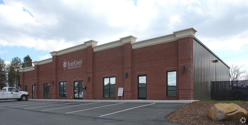 2012 Anthony Rd, Burlington, NC for lease - Primary Photo - Image 1 of 2