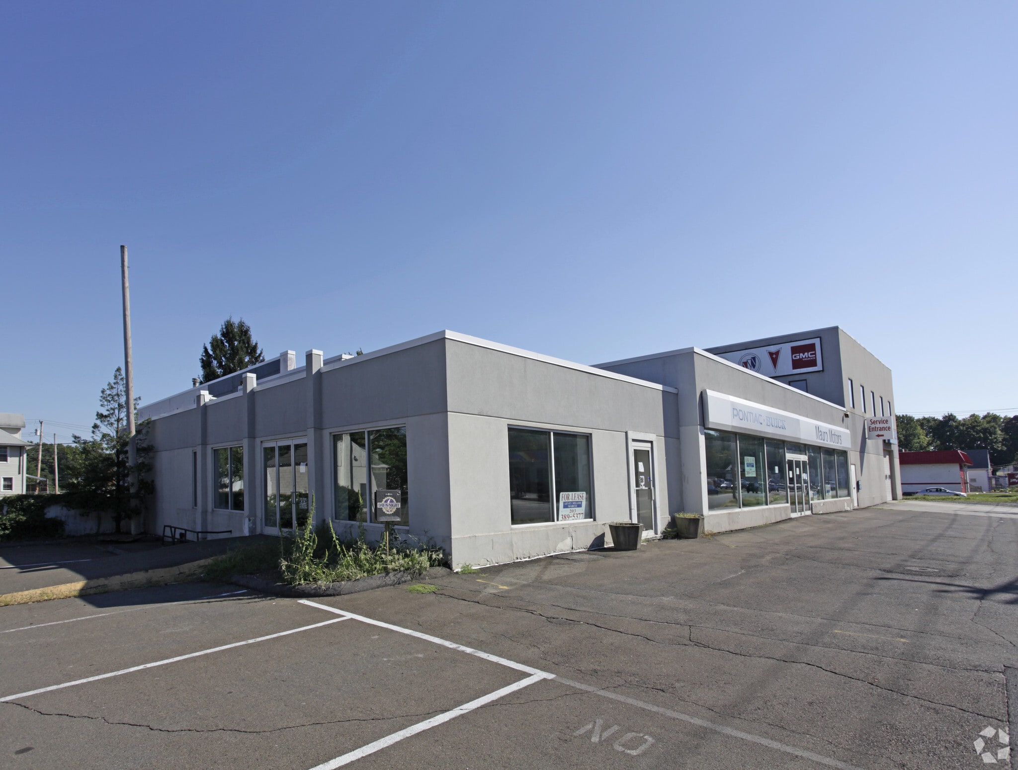 1635 Dixwell Ave, Hamden, CT for sale Primary Photo- Image 1 of 6