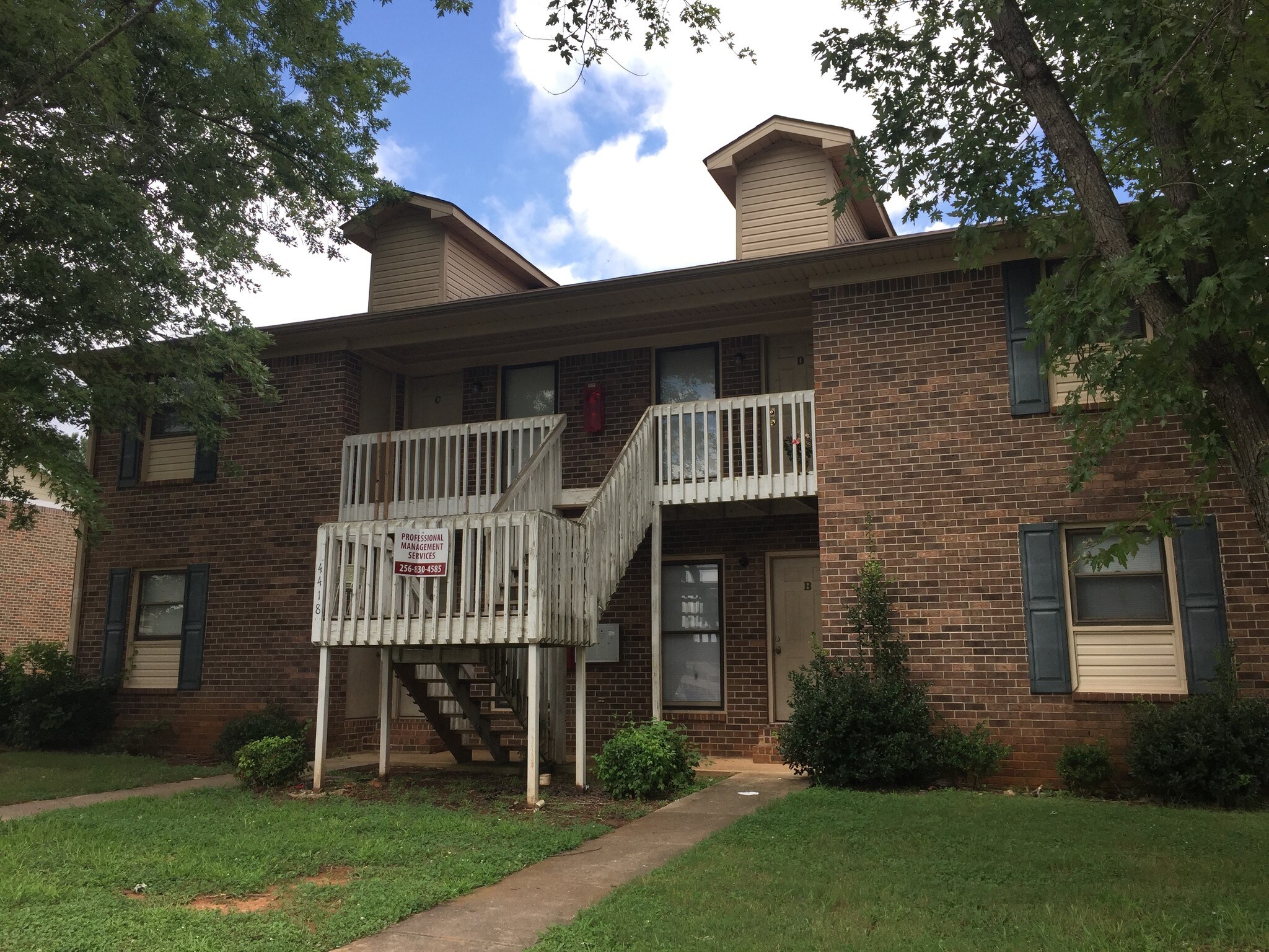 4418 Bonnell Dr NW, Huntsville, AL for sale Primary Photo- Image 1 of 22