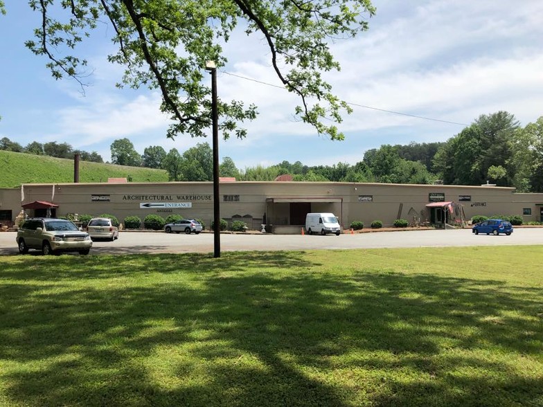 801 S Trade St, Tryon, NC for sale - Building Photo - Image 1 of 1