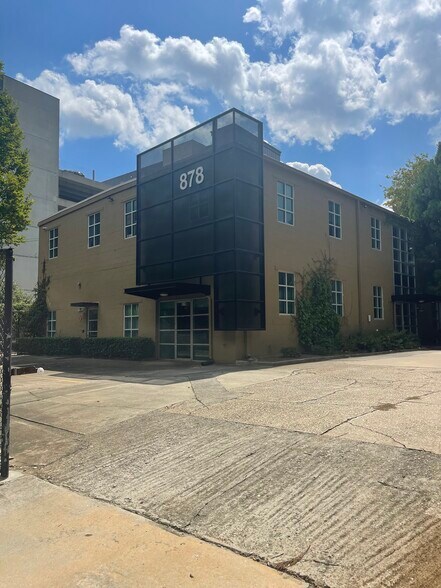 878 3rd St, Atlanta, GA à vendre - Photo du bâtiment - Image 2 de 8