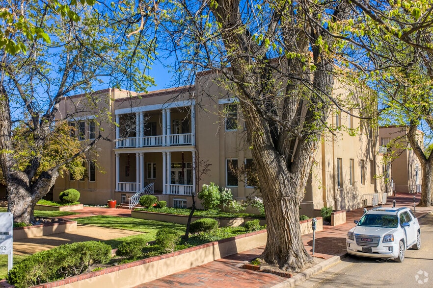 141 E Palace Ave, Santa Fe, NM for lease - Building Photo - Image 3 of 19