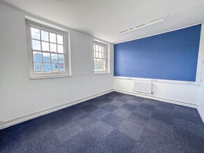 Commercial Rd, Penryn for lease Interior Photo- Image 2 of 6