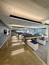 2520 Meridian Pky, Durham, NC à louer Photo intérieure- Image 2 de 6