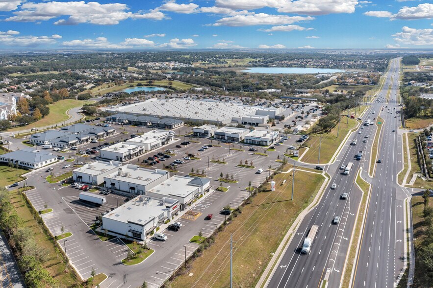2621 S US Highway 27, Clermont, FL à louer - Photo du bâtiment - Image 2 de 5