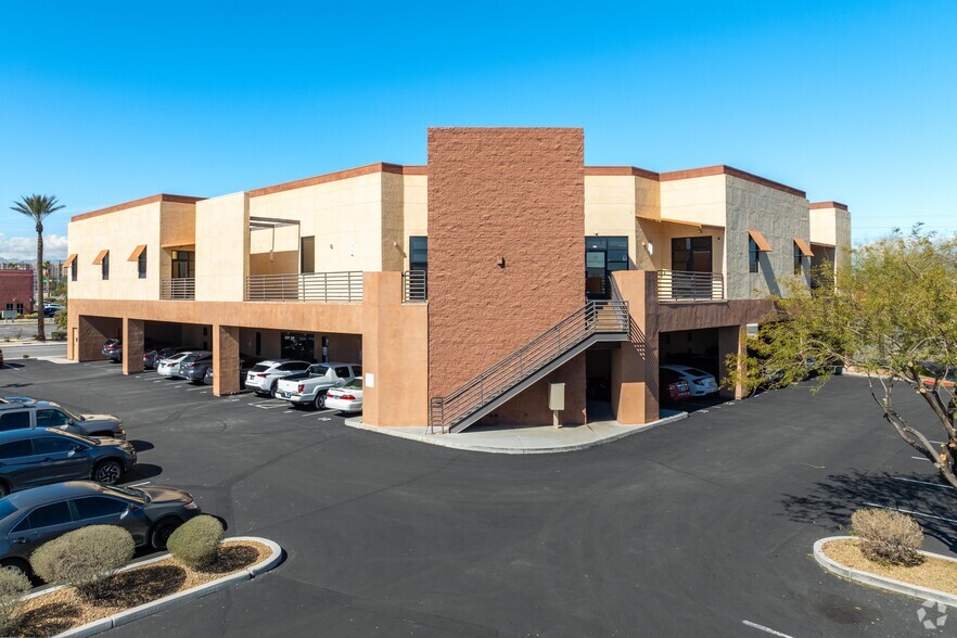 311 E Warm Springs Rd, Las Vegas, NV for lease - Building Photo - Image 1 of 22