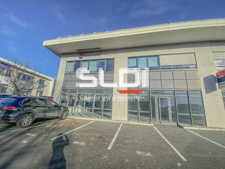 600 Boulevard Albert Camus, Villefranche-sur-Saône for lease - Building Photo - Image 1 of 5