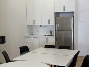 584-590 Broadway, New York, NY for lease Interior Photo- Image 2 of 4